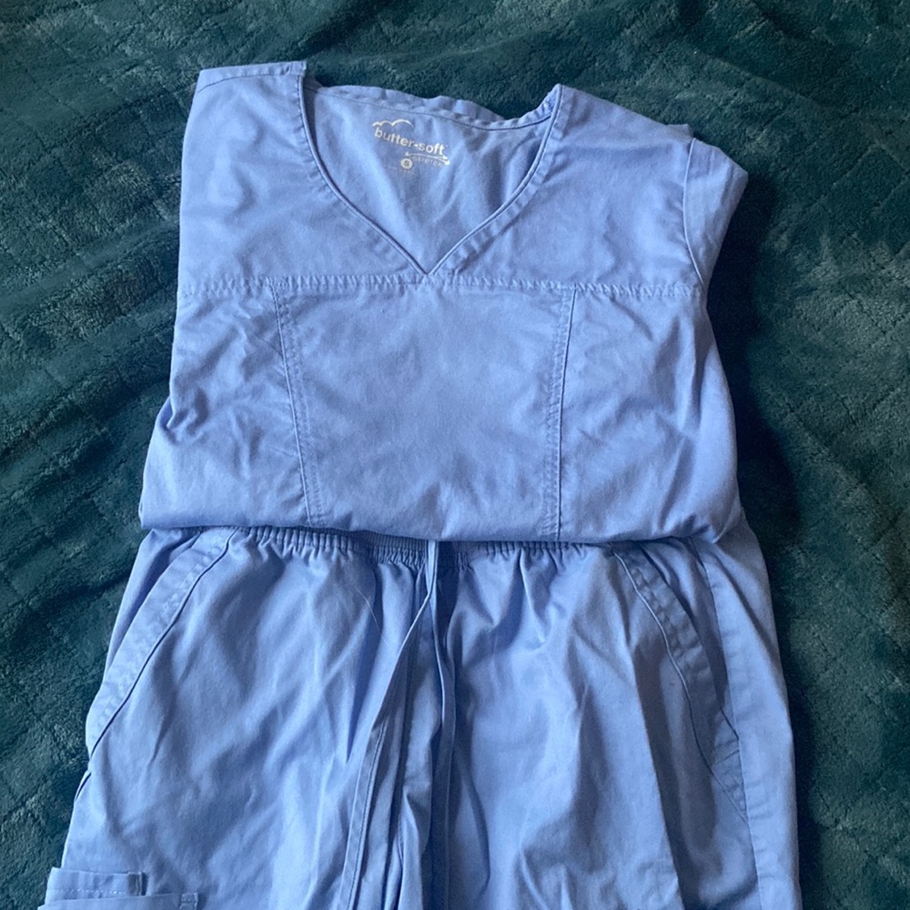 Butter-soft scrub set, Ceil Blue